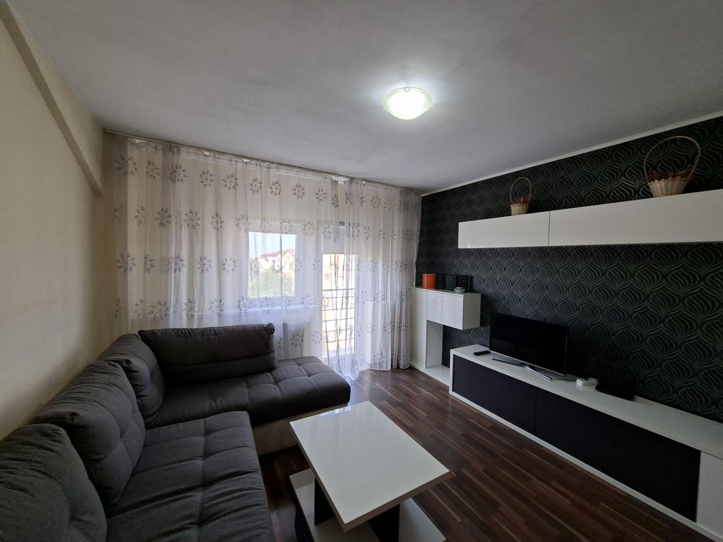 Apartament 3 camere la 5 minute de Shopping City - Poză 14