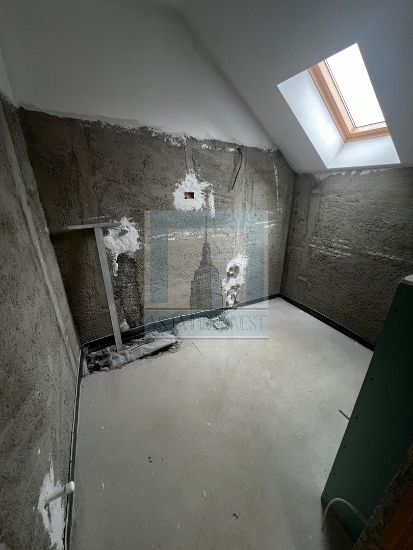 Casa/Villa , 5 camere, singur in curte - oras Codlea/Brasov - Poză 13