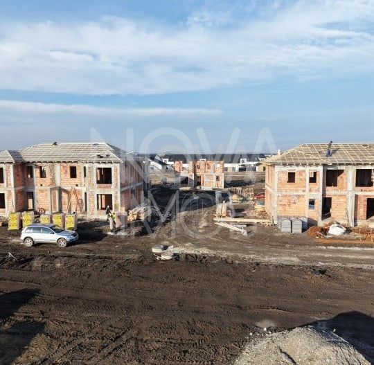 Casa tip duplex 5 camere, 215 mp gradina - Sura Mica - Poză 11