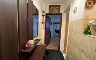 Apartament cu 2 camere de vanzare zona Rogerius, Oradea - Poză 7