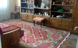 ofer spre vanzare apartament 3 camere zona Splai Mihai Viteazul, etaj - Poză 1