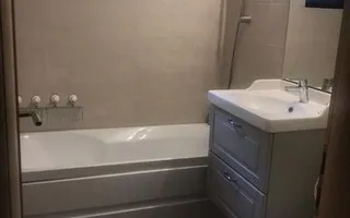 Vanzare Apartament 3 camere, etaj 1, 2 băi, renovat, mobilat, utilat - Sector 5 - Poză 14