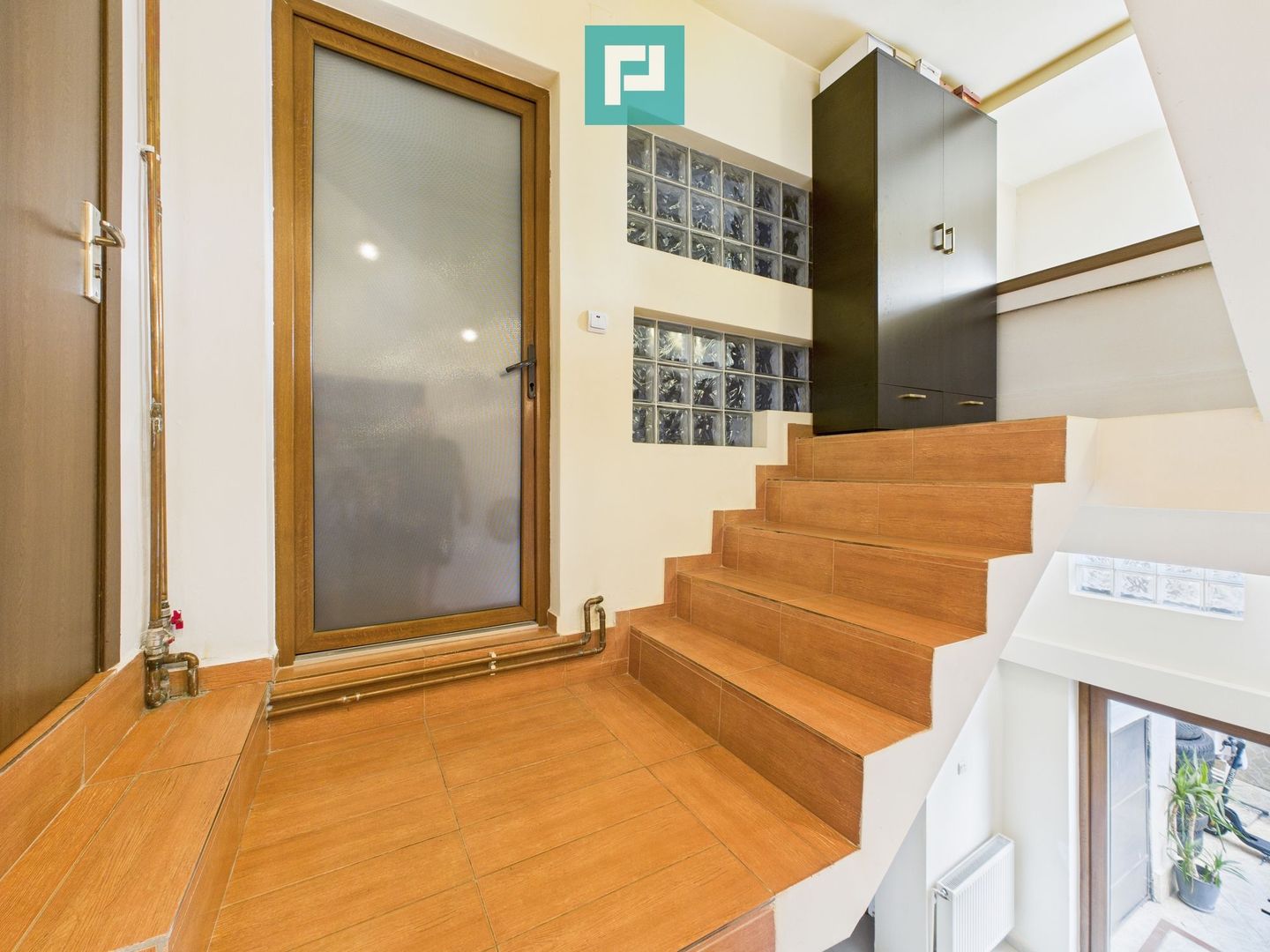 Casă cu spațiu comercial Arad, calea Aurel Vlaicu - Poză 16