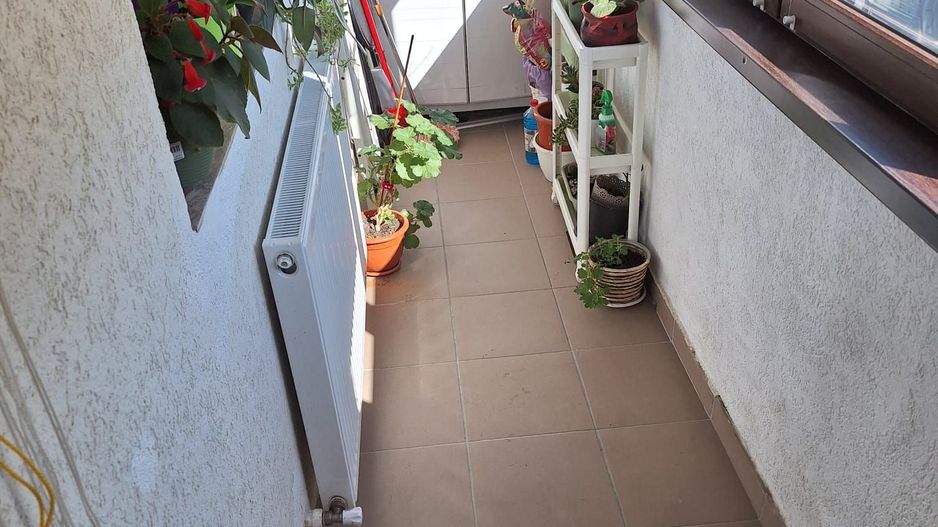Apartament 2 camere Etj1, decomandat, loc de parcare Inclus in pret - Poză 9