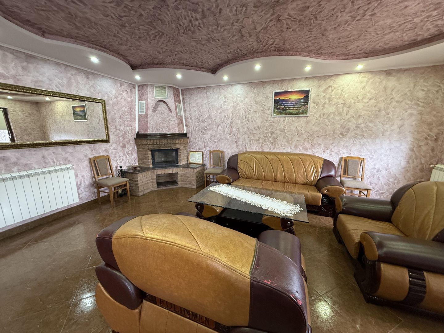 Casă de vânzare | Burdujeni | 417 mp construiți | Teren 1.200 mp - Poză 3