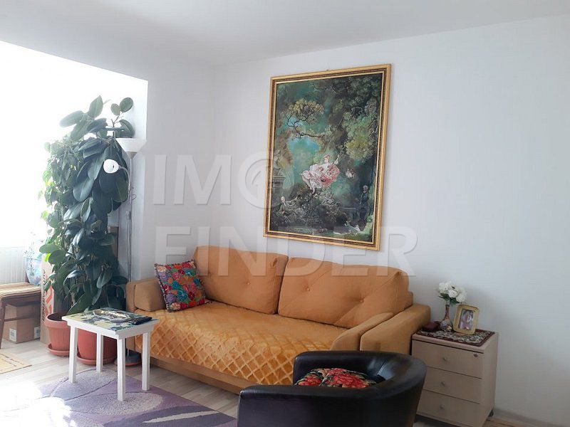 Vanzare 3 camere Floresti, zona Terra, finisat - Poză 7