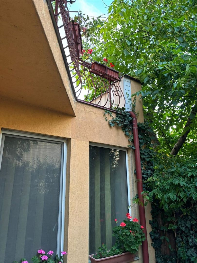 Casa 6 camere cartier Iosia - Poză 10