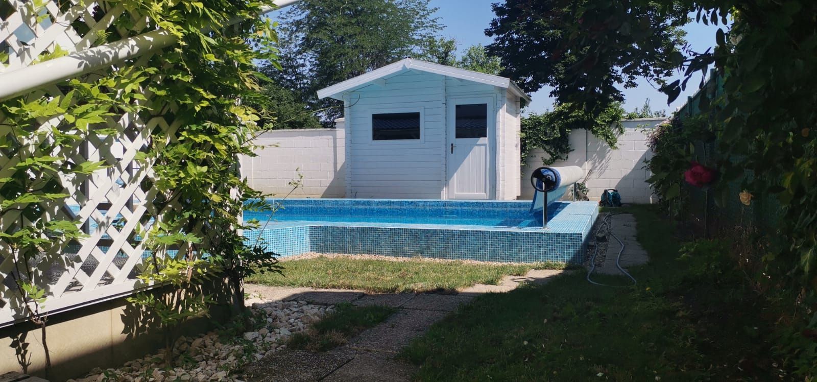 Casă deosebită în Fratellia, cu teren 657 mp - Poză 9