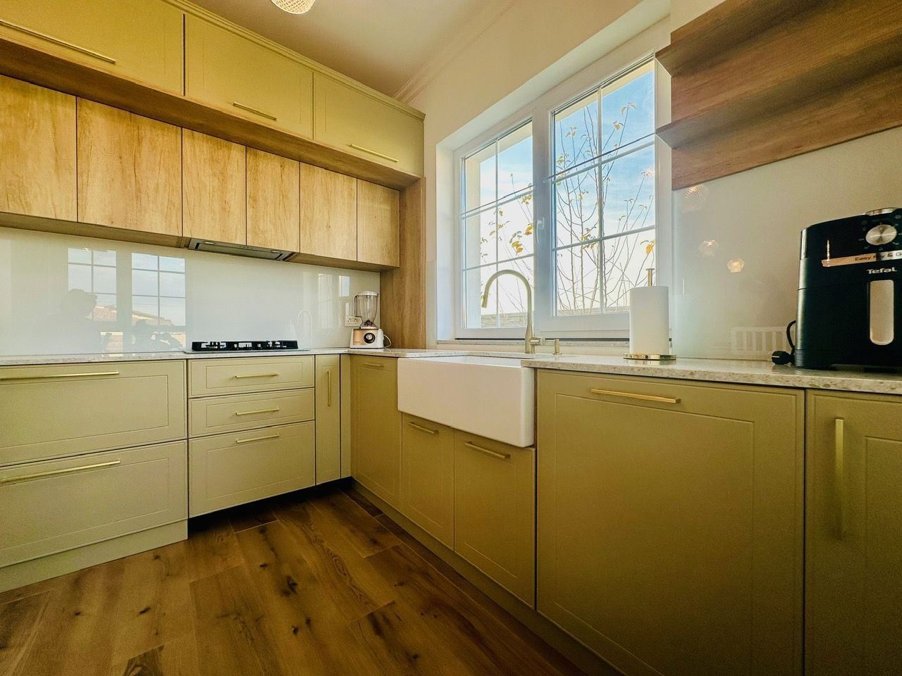 INCHIRIAT - 3 camere | de inchiriat | casuta superba - Dumbravita - Poză 6