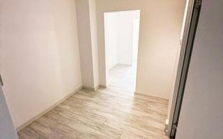 Apartament 3 camere, parter, renovat recent, cartier Nicolina, Iași - Poză 10