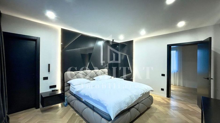 0% comision Vilă de lux la cheie lângă liziera pădurii - Poză 14