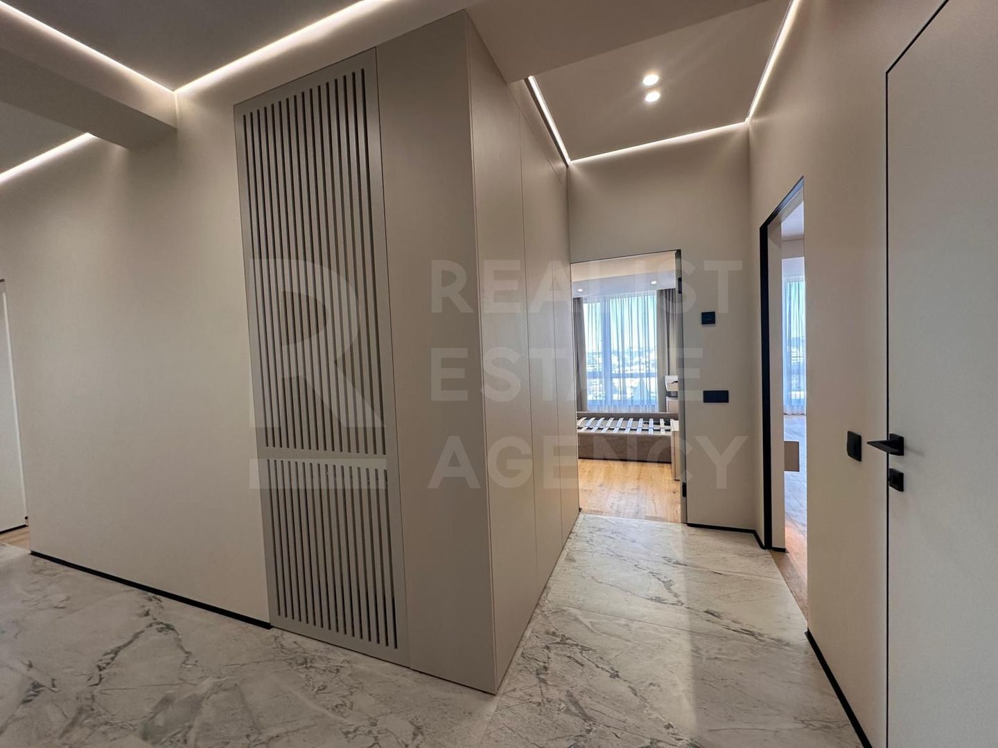 Vânzare, apartament, 4 camere, strada Constantin Stere, Centru - Poză 17
