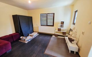 🏡 Casă renovată cu 6 camere, teren 557 mp – Berceni, Prahova - Poză 47