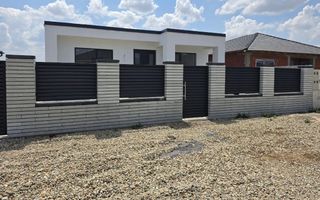 De Vanzare Casa cu 4 camere | Santandrei | 165.000 € - Poză 2