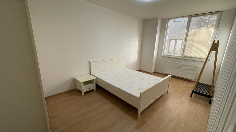 Giroc-Eso | De inchiriat | 2 camere | Loc de parcare - Poză 6