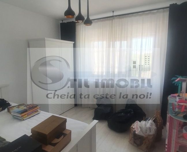 De inchiriat, apartament 4 camere Copou - Poză 1