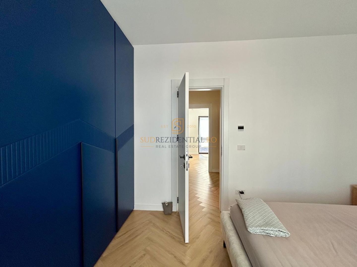 Casă 4 camere | 3 dormitoare | 3 bai | Mobilată premium | Curte 175 mp - Poză 9