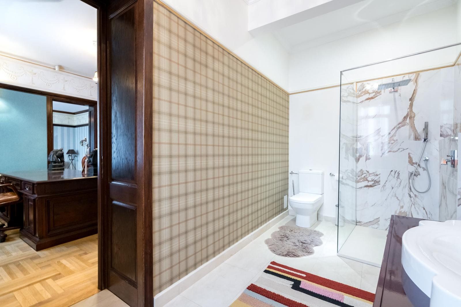 ARMENEASCA, APARTAMENT ELEGANT, SINGUR PE NIVEL, 185 MP! - Poză 17