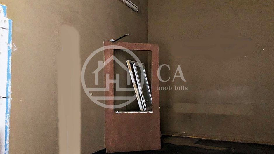 Spatiu comercial de inchiriat cu 3 camere in zona Centrala, Oradea - Poză 5