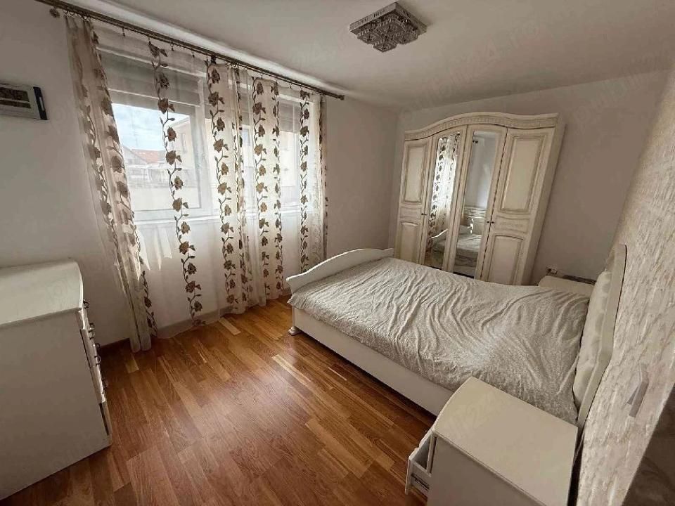 Apartament spatios l 3 camere l 2 bai l terasa l parcare l A. Muresanu - Poză 3