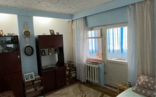 Apartament cu 3  camere de vanzare in Blaj - Poză 3