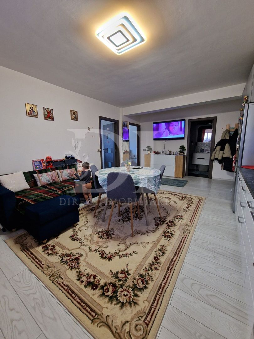 Apartament 3 camere de vânzare – Zona Eroilor, Florești - Poză 2