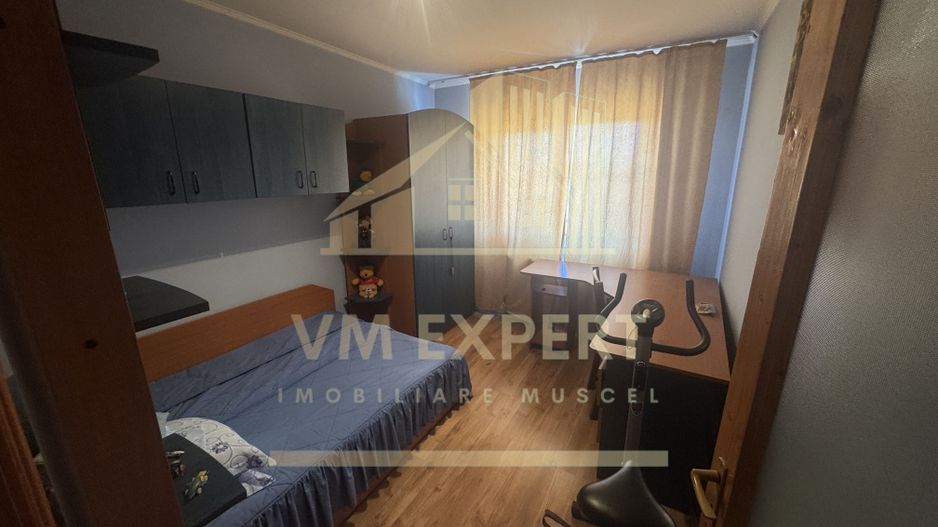 APARTAMENT 3 CAMERE ETAJ 4 GRUI CAMPULUNG - Poză 39