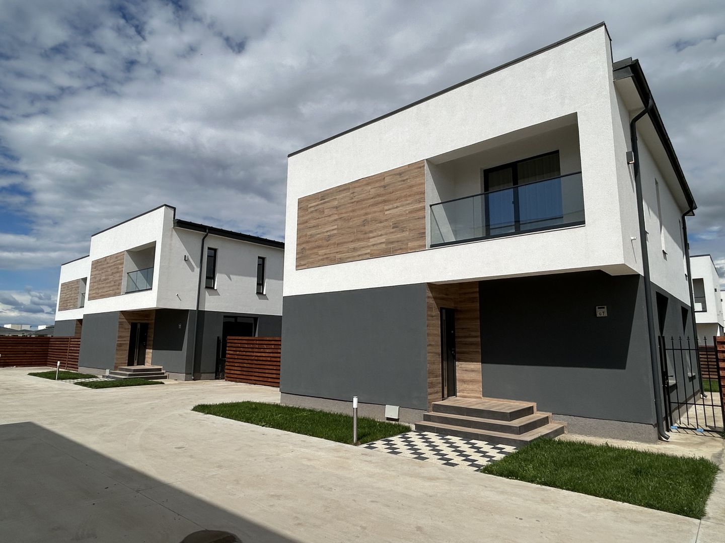 VILLANOVA RESIDENCE - Poză 6