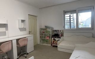 Apartament la casa | 3 Camere | Spitalul Judetean | Oradea - Poză 12