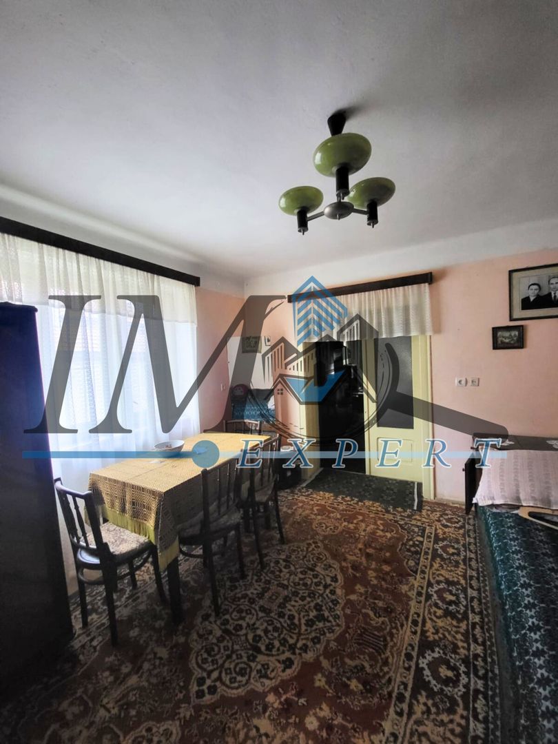 Casa in Rahau cu 4 camere - Poză 2
