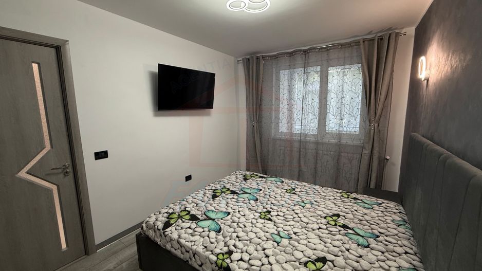 🔑  APARTAMENT 3 CAMERE, MICRO 13, 500 EURO/LUNA - Poză 9