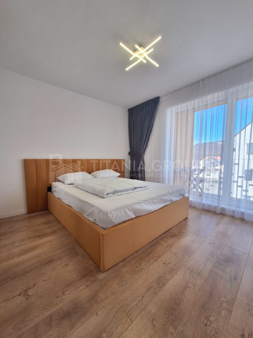 Apartament 3 camere,2 bai+parcare, lux Rasnov - Poză 10