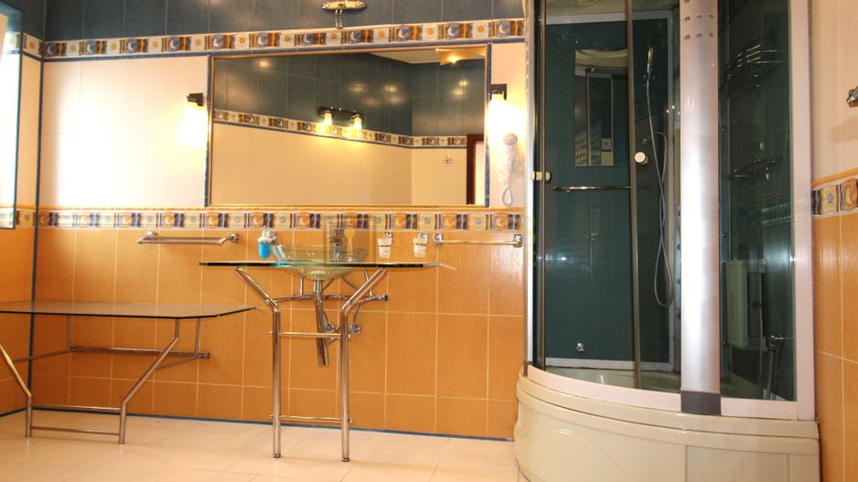 Casă individuală – Dumbrăvița, mobilata si utilata, spatii generoase. - Poză 24