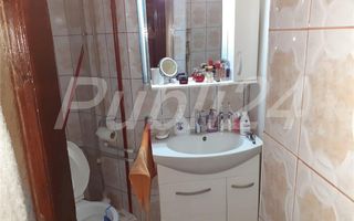 De vanzare Apartament 2 camere Universitate sect 1 - Poză 8