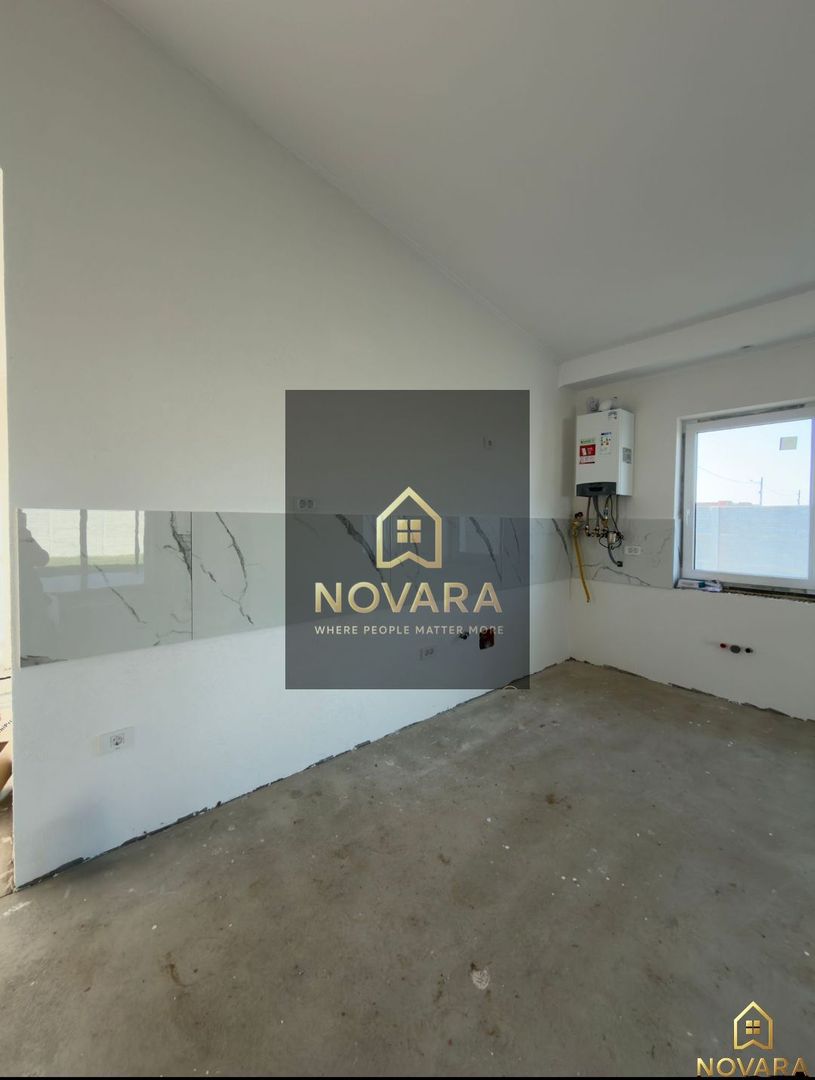Casa calitativ facuta, living inalt Santandrei - Poză 4