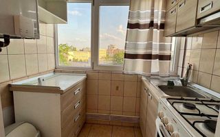 3 decomandate, etaj 3/4, centrala termica, Sarari - 130 000 Euro - Poză 6