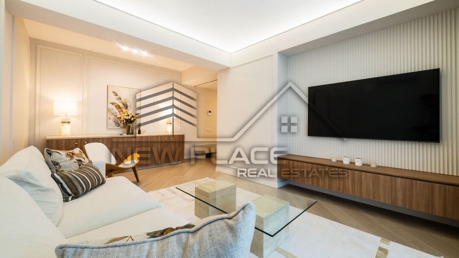 CORTINA NORTH [+21% TVA] View liber | Bucatarie inchisa | Terasa 9 mp - Poză 1