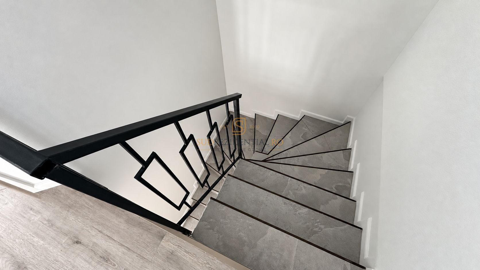 Vila P+1+Pod cu 4 camere, curte si parcare | Comuna Berceni - Poză 16