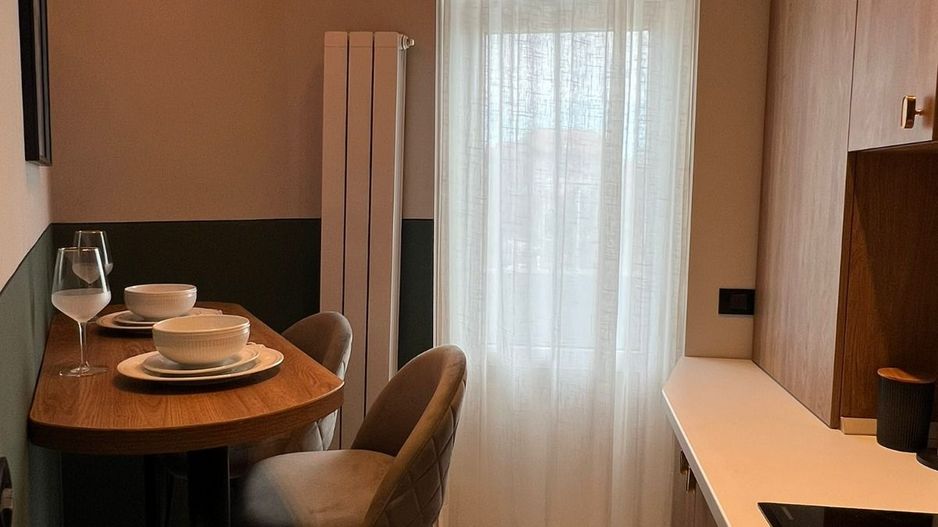 Studio exclusivist in zona Dacia - piata Gemeni - Poză 15