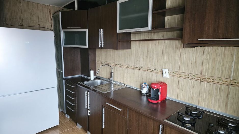 Apartament 3 camere Titan, pet friendly, 2 balcoane, mobilat modern - Poză 1