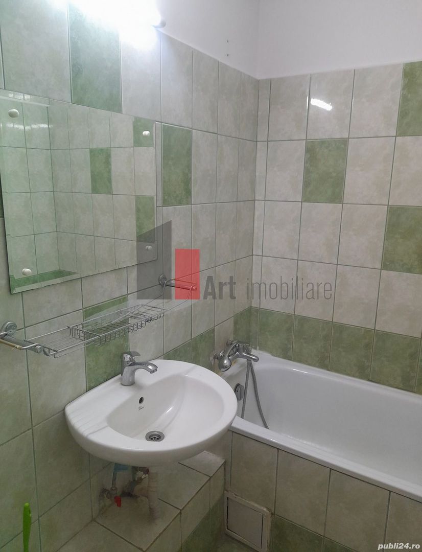 2 Camere Decebal - Poză 1