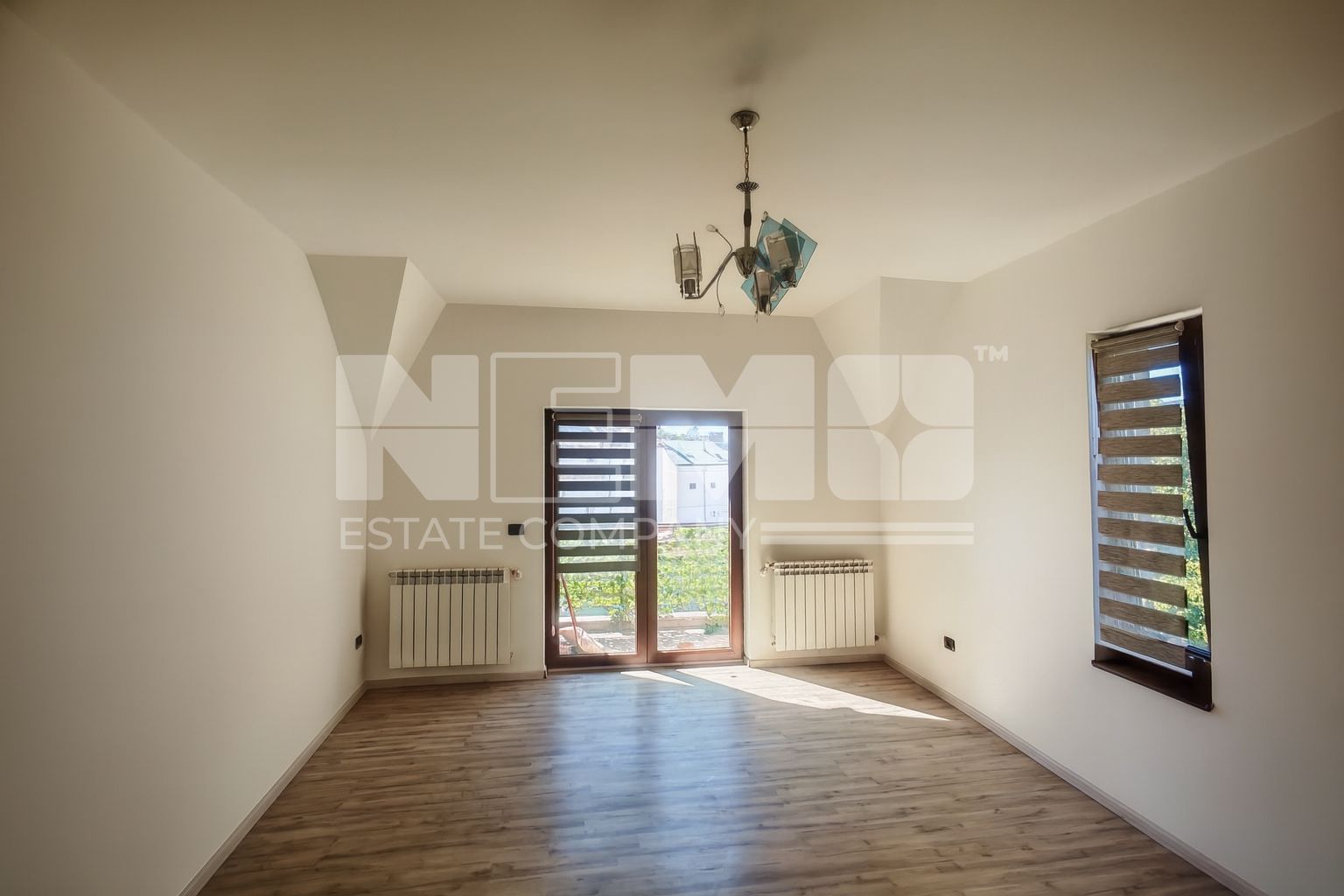 INCHIRIERE APARTAMENT 3 CAMERE | ULTRACENTRAL RADAUTI | 90 MP |  500€ - Poză 2