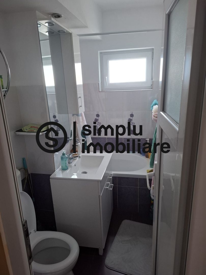 3 camere, etaj 3/4, centrala termica - 105 000 Euro - Poză 8