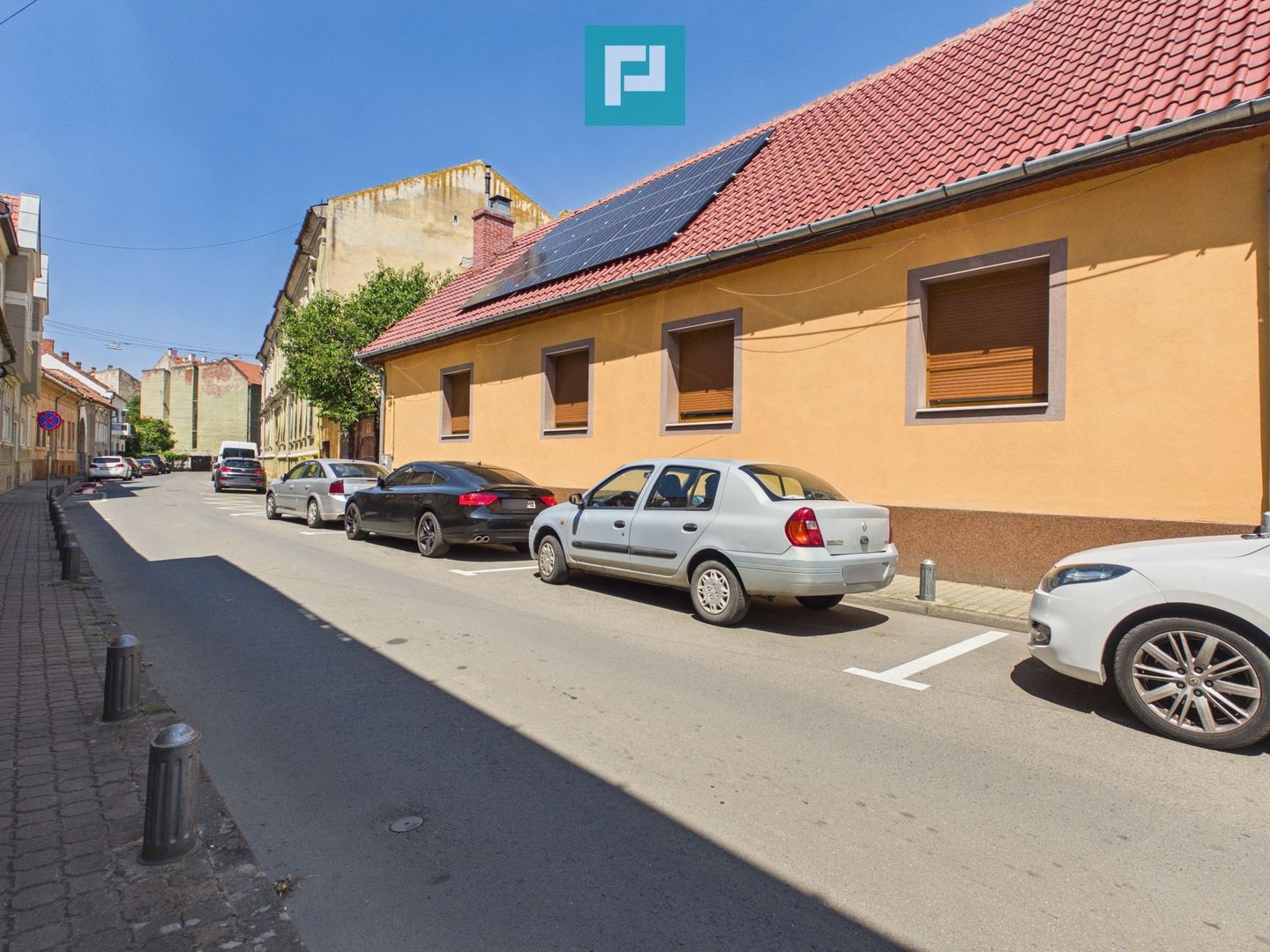 Casă ultracentrală cu 6 camere pentru investiții - Poză 27
