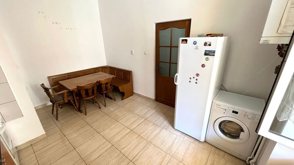 ageuropa.ro vinde ap cam 96mp la etajul unu⁸ - Poză 9