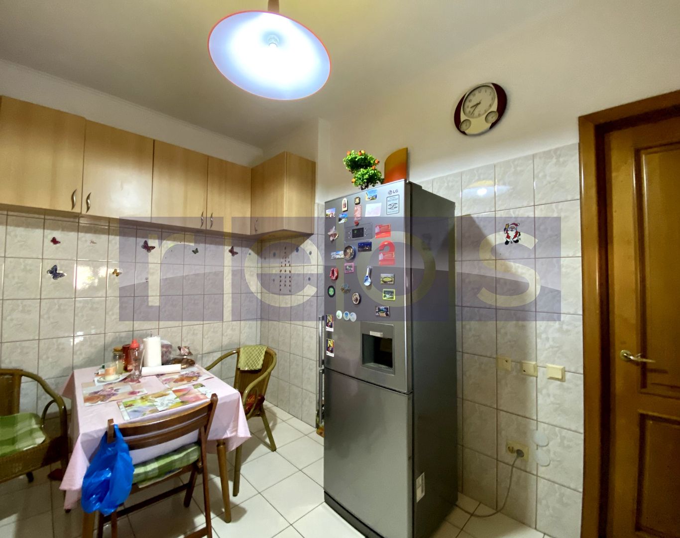 DE VANZARE 3 CAMERE 100 MP | BOXA 10 MP | SEBASTIAN | VULCAN CENTER - Poză 15