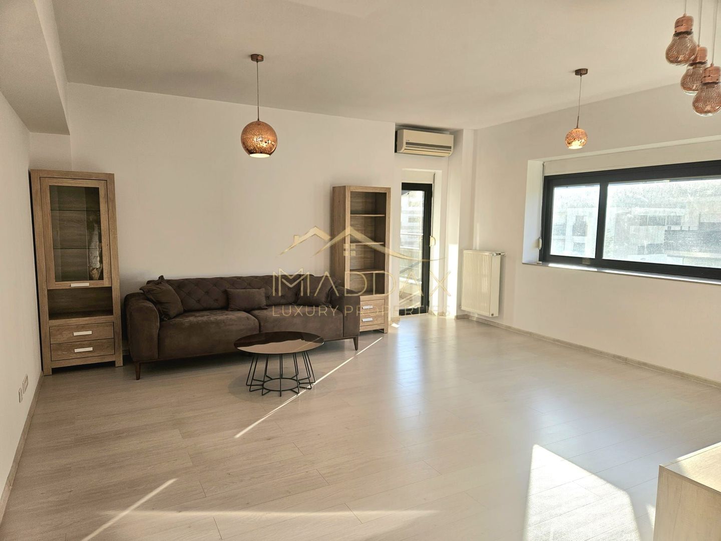 3 Camere | 77 mp Utili | Boxă Inclusă | Piscină & Fitness | Lângă Pădurea Băneas - Poză 7
