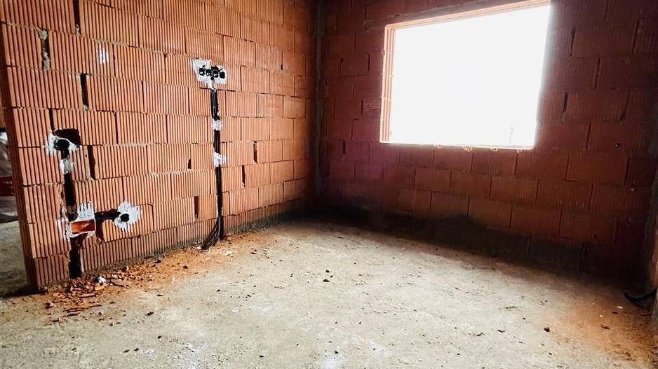 Casa de vanzare plan Parter Semifinisata Cihei - Poză 8