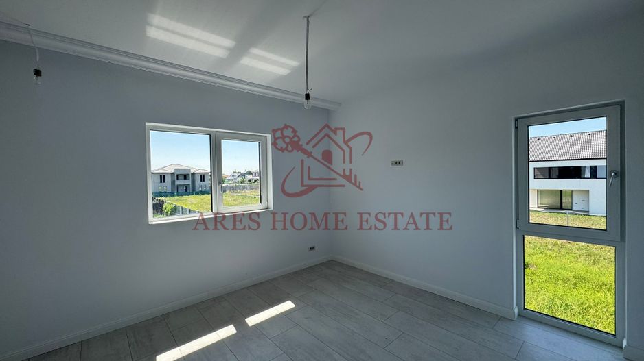 Duplex modern pe parter, 3 camere, 2 băi și terasă de 25 mp – Giarmata - Poză 5