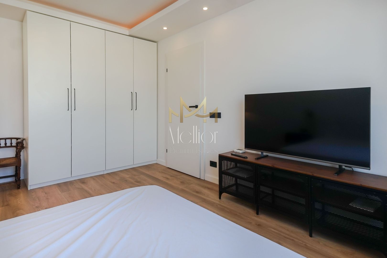 Apartament 2 dormitoare, parcare, Central, Cinema Florin Piersic - Poză 12